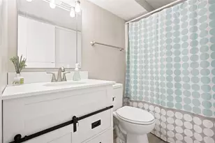 8005 Revere Pl, Hopewell Township, PA 15001 - Photo 12