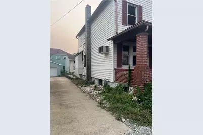 919 Wood St #921, Latrobe, PA 15650 - Photo 2
