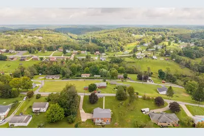 52 Carries Dr, Hanover Township, PA 15021 - Photo 24