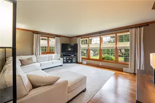 45 Windihill Dr, Hempfield Township, PA 15601 - Photo 6