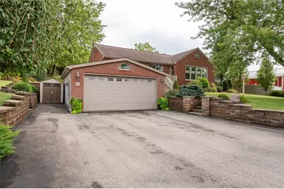 45 Windihill Dr, Hempfield Township, PA 15601 - Photo 2