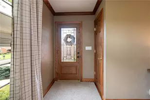 45 Windihill Dr, Hempfield Township, PA 15601 - Photo 4