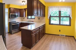 14 Park Dr, Smith Township, PA 15004 - Photo 6