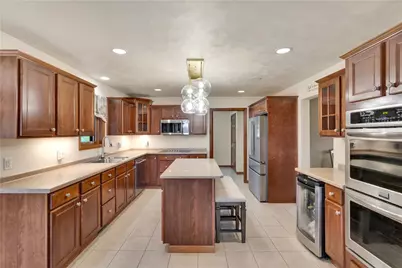 12250 Sedona Dr, North Huntingdon, PA 15642 - Photo 10