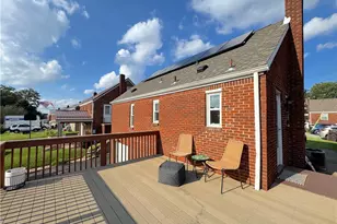 3652 Oakleaf Rd, Pittsburgh, PA 15227 - Photo 20