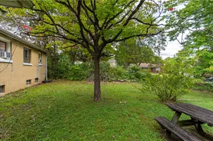 98 Capitol Ct, Farrell, PA 16121 - Photo 26