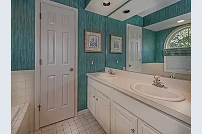 404 Waterside Drive, Peters Township, PA 15317 - Photo 16