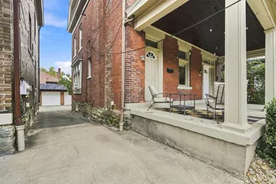 6211 Kentucky Ave, Pittsburgh, PA 15206 - Photo 4