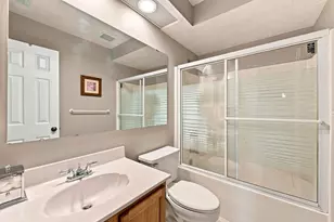 305 Farmcrest, North Fayette, PA 15071 - Photo 36