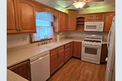 308 South Dr, Middlesex Township, PA 16059 - Photo 4