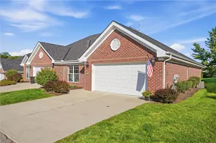 425 River Gln Dr, Baden, PA 15005 - Photo 2