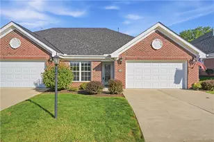 425 River Gln Dr, Baden, PA 15005 - Photo 1
