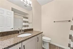 425 River Gln Dr, Baden, PA 15005 - Photo 8