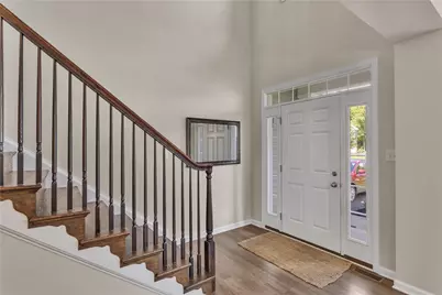 112 Foxtail Ct, Forward Township, PA 16033 - Photo 2
