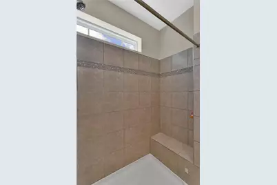 112 Foxtail Ct, Forward Township, PA 16033 - Photo 16