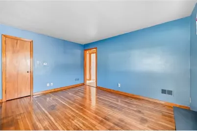 634 Spencer Ave, Sharon, PA 16146 - Photo 6