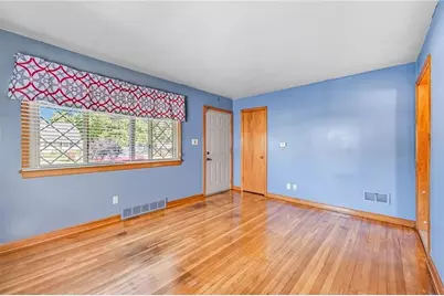634 Spencer Ave, Sharon, PA 16146 - Photo 4