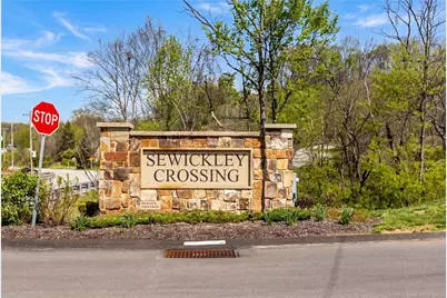 139 Melinda Ct, Ohio Township, PA 15143 - Photo 2