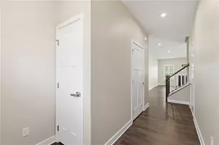139 Melinda Ct, Ohio Township, PA 15143 - Photo 8