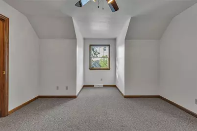 139 Radcliff, Center Township, PA 15001 - Photo 32
