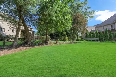 139 Radcliff, Center Township, PA 15001 - Photo 38