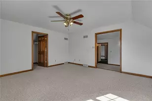 139 Radcliff, Center Township, PA 15001 - Photo 30