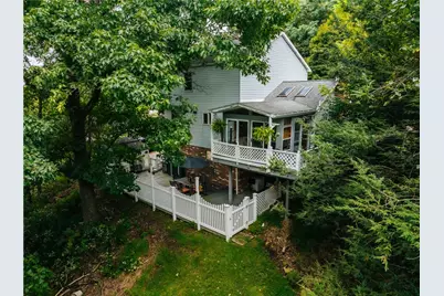 4 Barrington Dr, Pittsburgh, PA 15209 - Photo 2