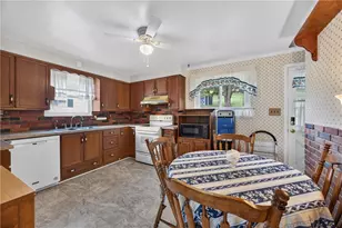 857 Pleasant Hills Dr, South Strabane, PA 15301 - Photo 6