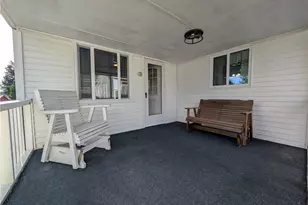 424 Scottdale Ave, Scottdale, PA 15683 - Photo 6