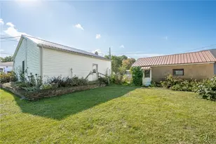 250 E Wiley St, Center Township-Homer City, PA 15748 - Photo 6