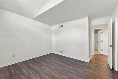 1010 Sunnyfield Ct, Penn Twp, PA 15636 - Photo 18