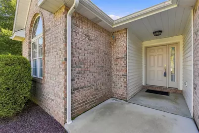 1010 Sunnyfield Ct, Penn Twp, PA 15636 - Photo 2