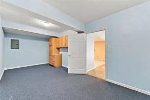 1010 Sunnyfield Ct, Penn Twp, PA 15636 - Photo 32