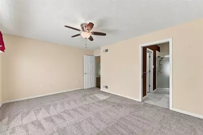 1010 Sunnyfield Ct, Penn Twp, PA 15636 - Photo 14