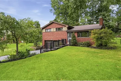 624 Fort Couch Rd, Pittsburgh, PA 15241 - Photo 8