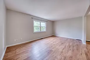 408 Parkwood Dr, Cranberry Township, PA 16066 - Photo 14
