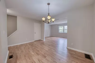 408 Parkwood Drive, Cranberry Township, PA 16066 - Photo 6