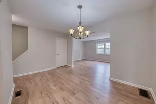 408 Parkwood Dr, Cranberry Township, PA 16066 - Photo 6