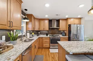 569 Pat Haven Dr, Pittsburgh, PA 15243 - Photo 14