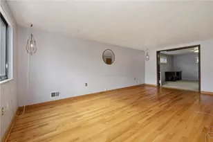 2724 Dwight Ave, Pittsburgh, PA 15216 - Photo 2