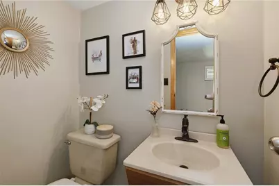 2724 Dwight Ave, Pittsburgh, PA 15216 - Photo 8