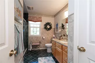 123 Windy Dr, Center Township, PA 16001 - Photo 22