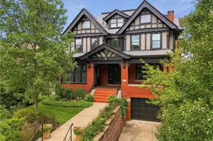 4749 Wallingford St, Pittsburgh, PA 15213 - Photo 2