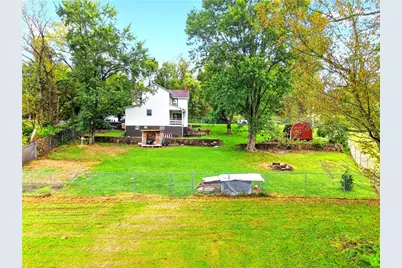 223 Lenkey Rd, Vanderbilt, PA 15486 - Photo 14