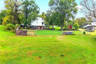 223 Lenkey Rd, Vanderbilt, PA 15486 - Photo 16