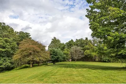 3711 E State Route 819, Bell Township, PA 15681 - Photo 38