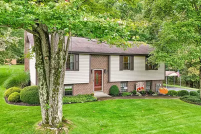 282 N Garfield Avenue, Mars, PA 16046 - Photo 2