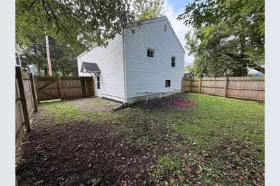 405 Washington St, Indiana Boro, PA 15701 - Photo 2