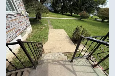 305 Repp Rd, Pittsburgh, PA 15068 - Photo 12