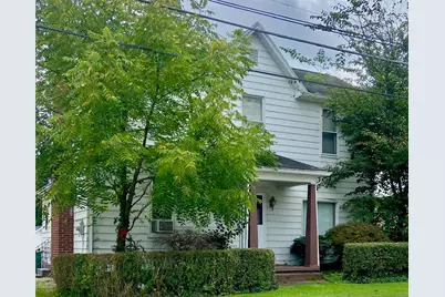 915 Main St, Derry Township, PA 15650 - Photo 2